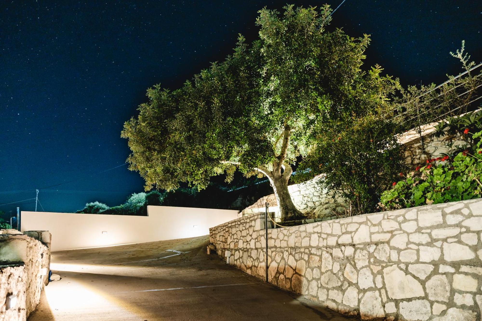 Roumelí Andromache Villas מראה חיצוני תמונה